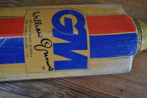 Gunn and Moore Score Master Old School Cricket Bat