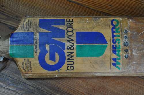Gunn and Moore Maestro Five Star Old School Cricket Bat
