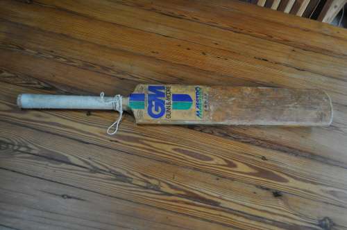 Gunn and Moore Maestro Five Star Old School Cricket Bat