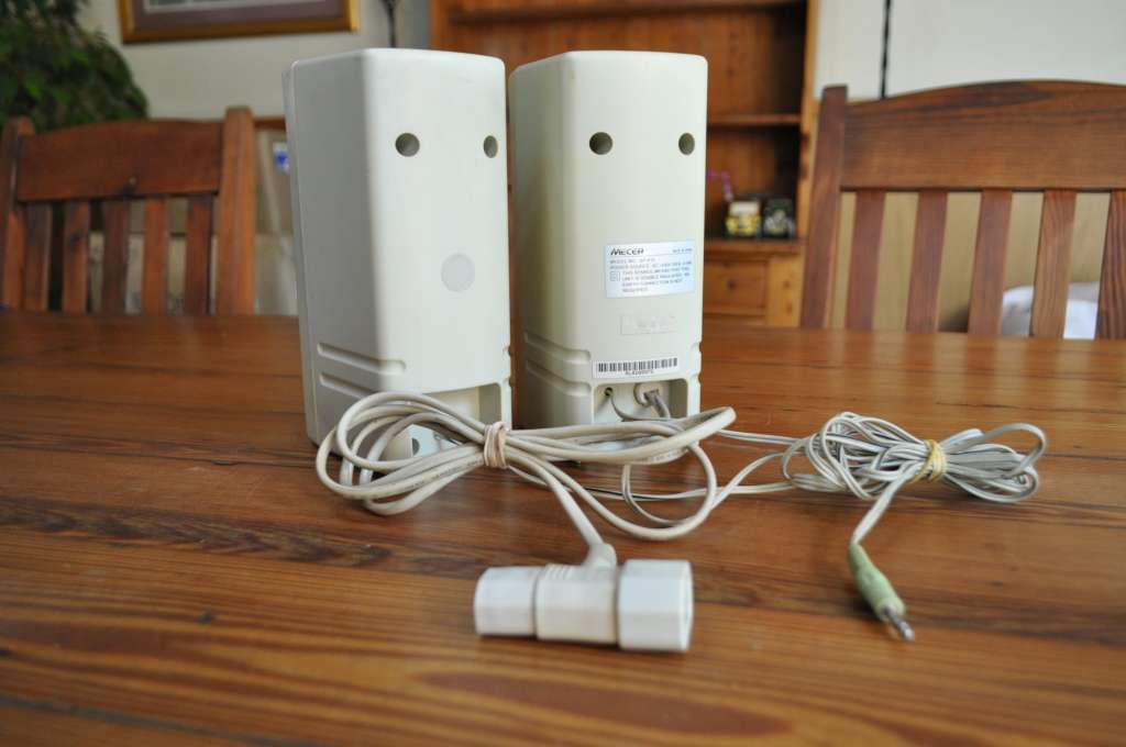 Vintage Mecer Computer Speakers