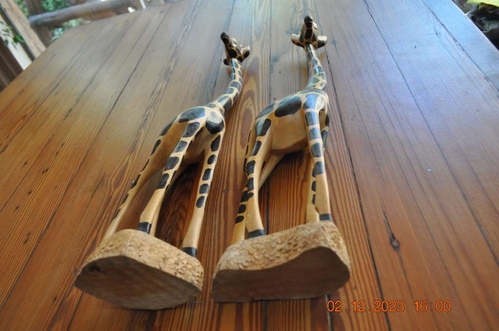 Wooden Giraffes x Two