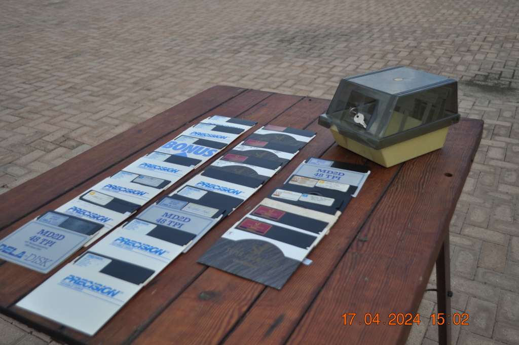 Vintage 5.25 Computer Floppy Discs