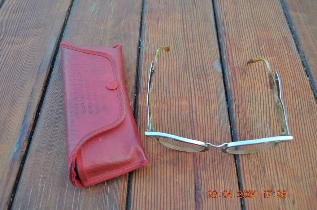 Vintage 1950s 60s Cat Eye Univis Glasses