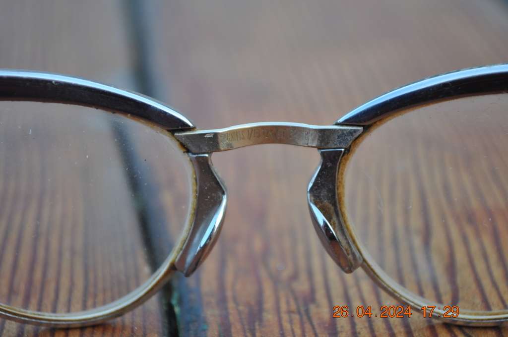 Vintage 1950s 60s Cat Eye Univis Glasses