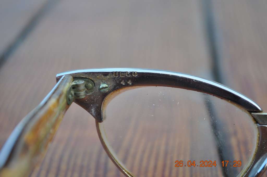 Vintage 1950s 60s Cat Eye Univis Glasses