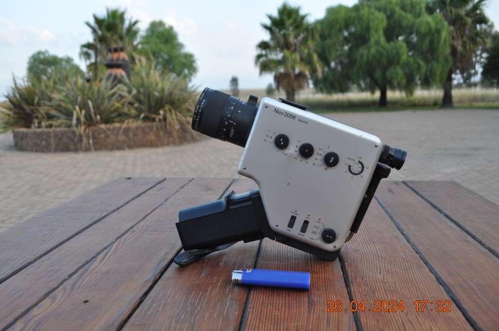 Vintage Braun Nizo 2056 Super 8mm Movie Camera