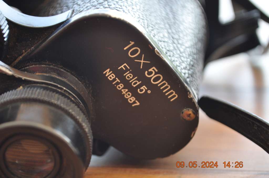 Vintage Binoculars 10 x 50 In Leather Carry Case