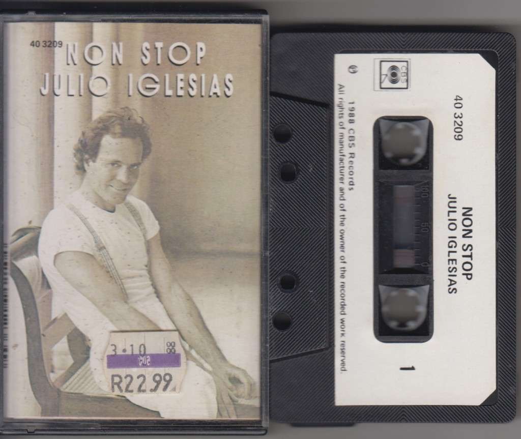 Julio Iglesias - Non Stop (Cassette)