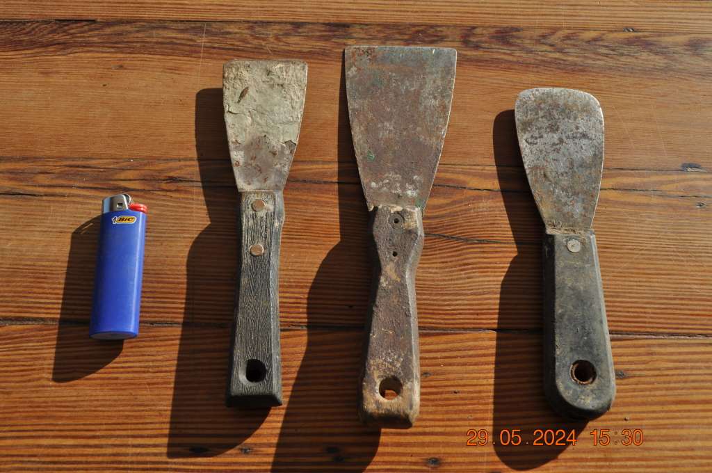 Vintage Putty Knifes Scrappers