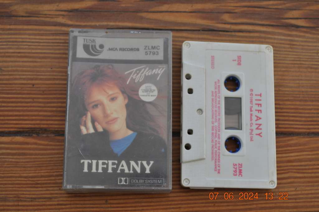 Tiffany - Tiffany (Cassette)
