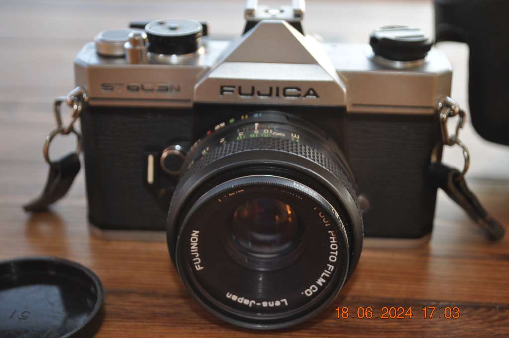 Fujica ST-605N 35mm SLR Film Camera With Lens