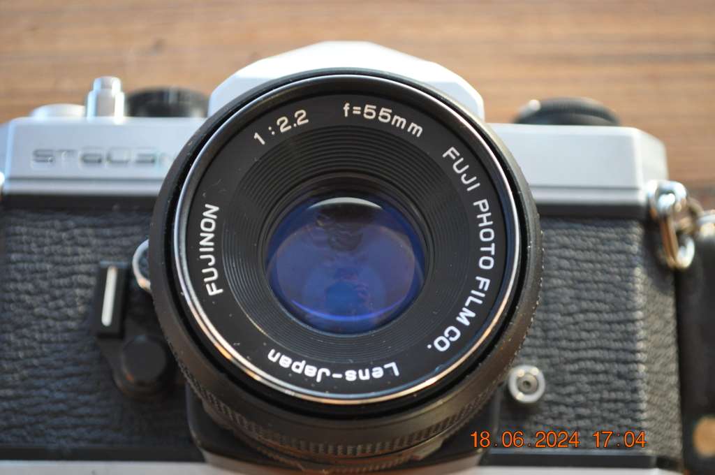 Fujica ST-605N 35mm SLR Film Camera With Lens