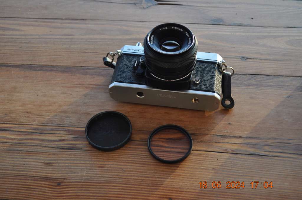 Fujica ST-605N 35mm SLR Film Camera With Lens