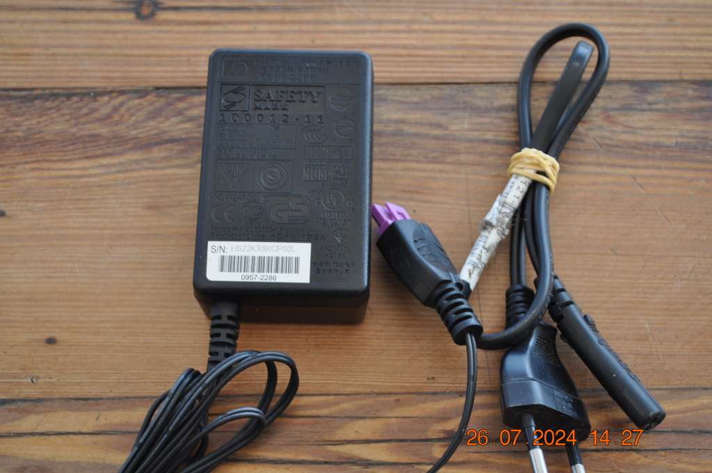 Original HP AC Power Supply Adapter HP 0957-2286