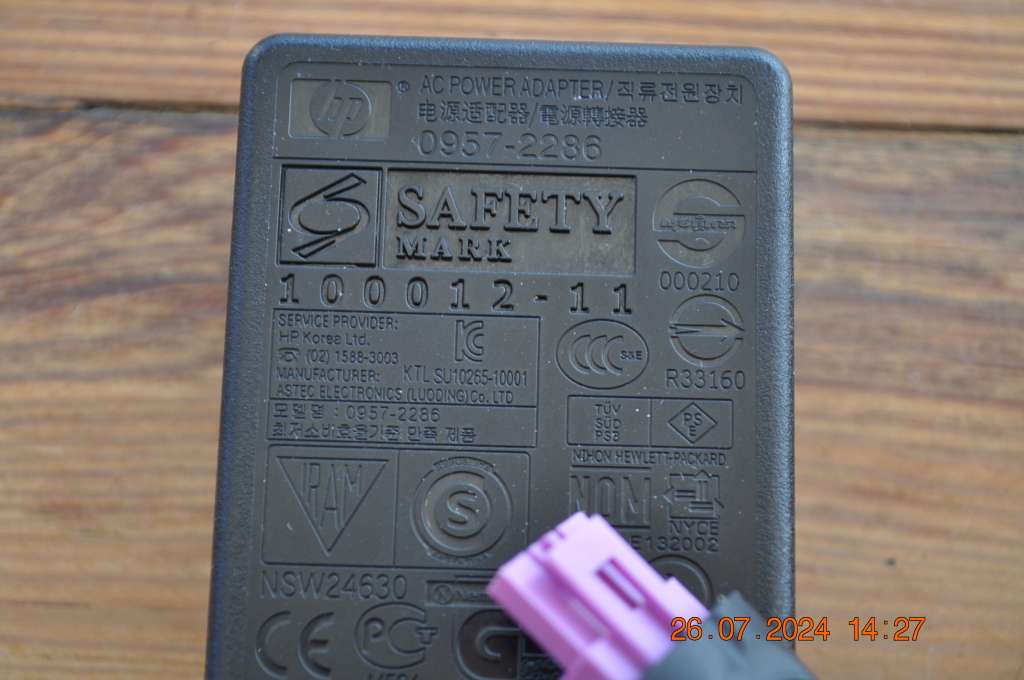 Original HP AC Power Supply Adapter HP 0957-2286