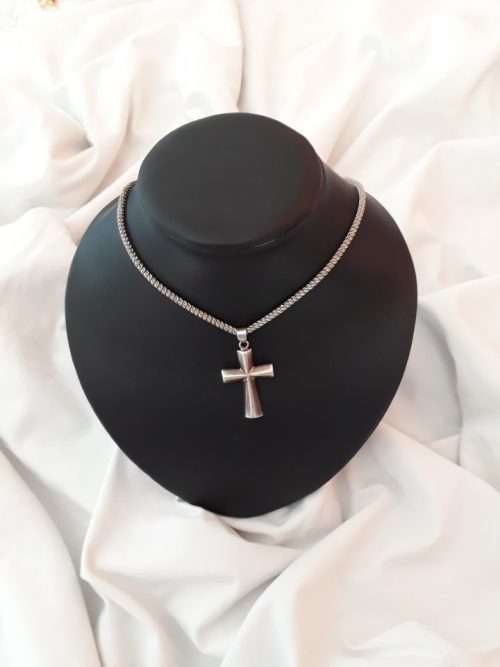 Sterling Silver Chain With Sterling Silver Cross