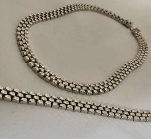 .925 Silver Jewellery Set - Matching Choker And Bracelet