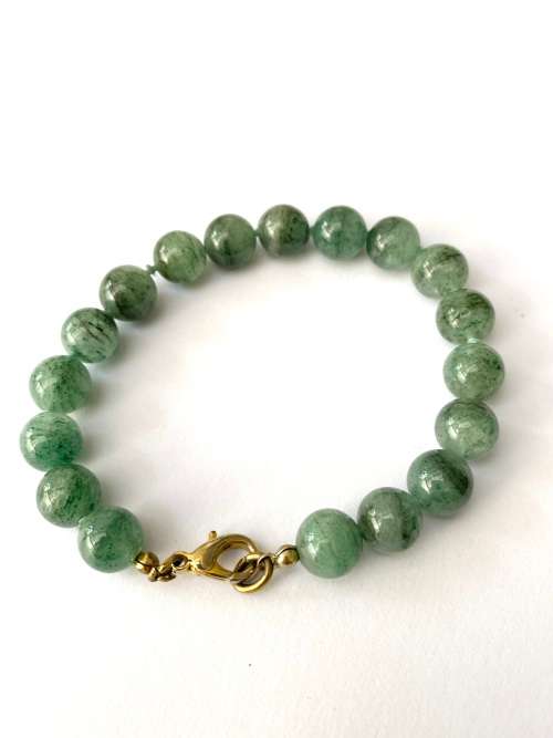Bracelet - Jade Coloured Semi-precious stones On Thin Rope. Gold Colour Clasp #ML1608