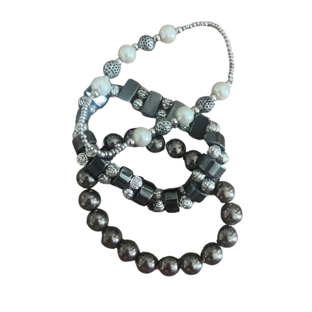 Bracelets - 4 x Silver Tone beaded Bracelets