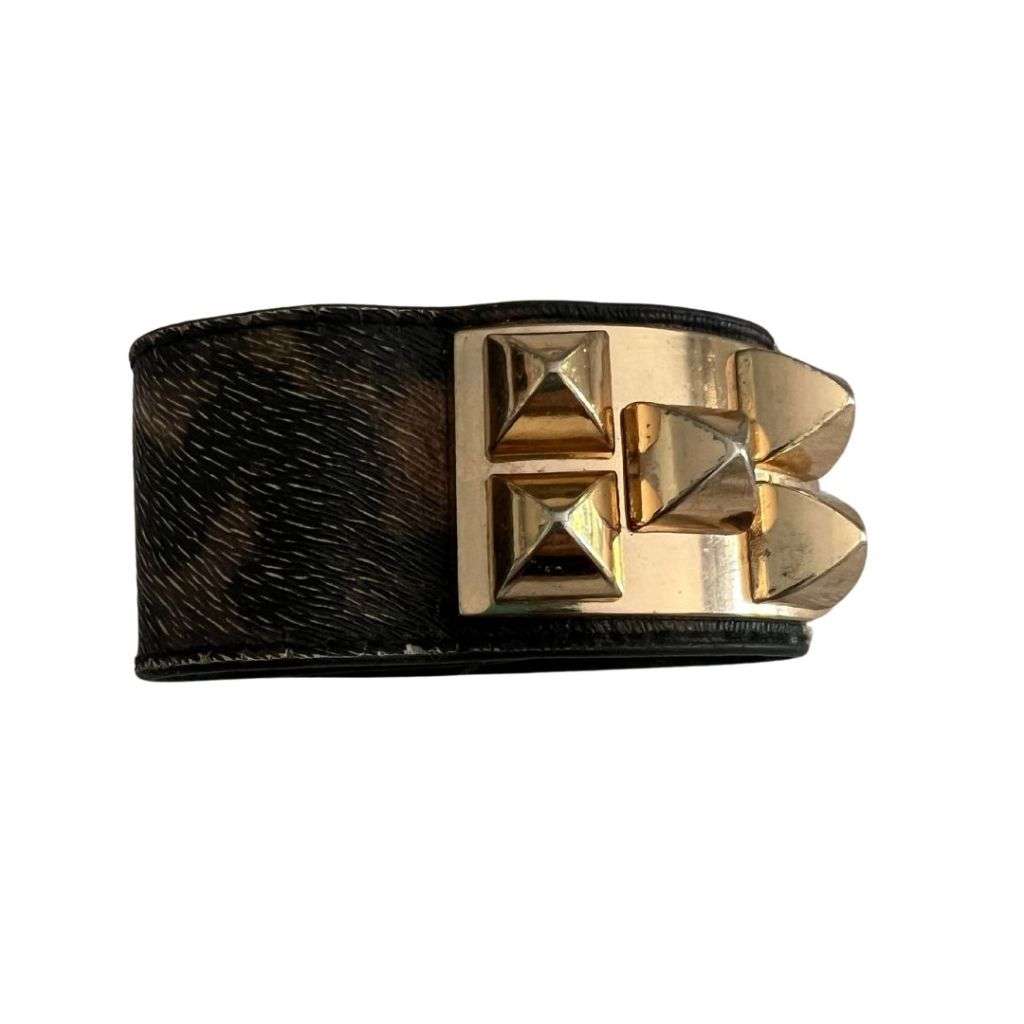Bracelet - Pleather chunky bracelet with a gorgeous gold statement