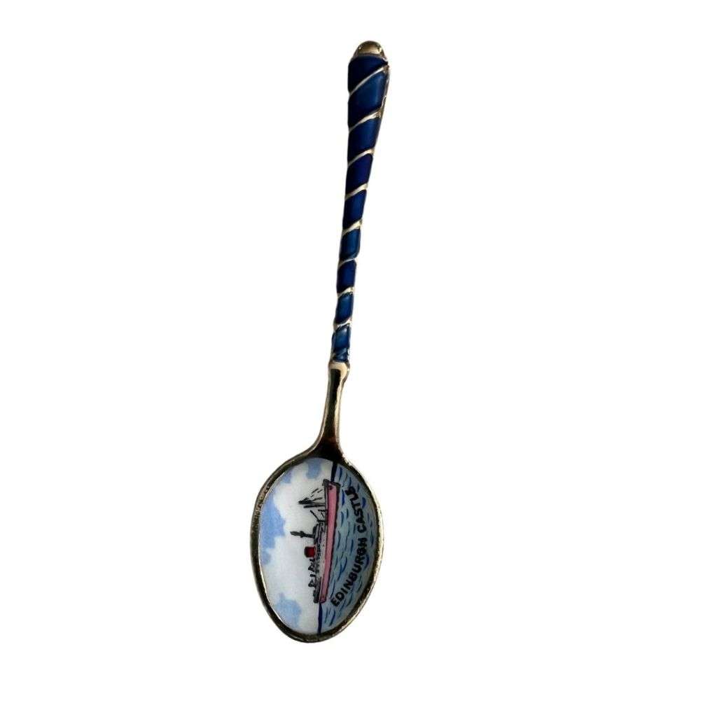 Spoon - Gorgeous vintage Edinburgh Castle Souvenir Spoon
