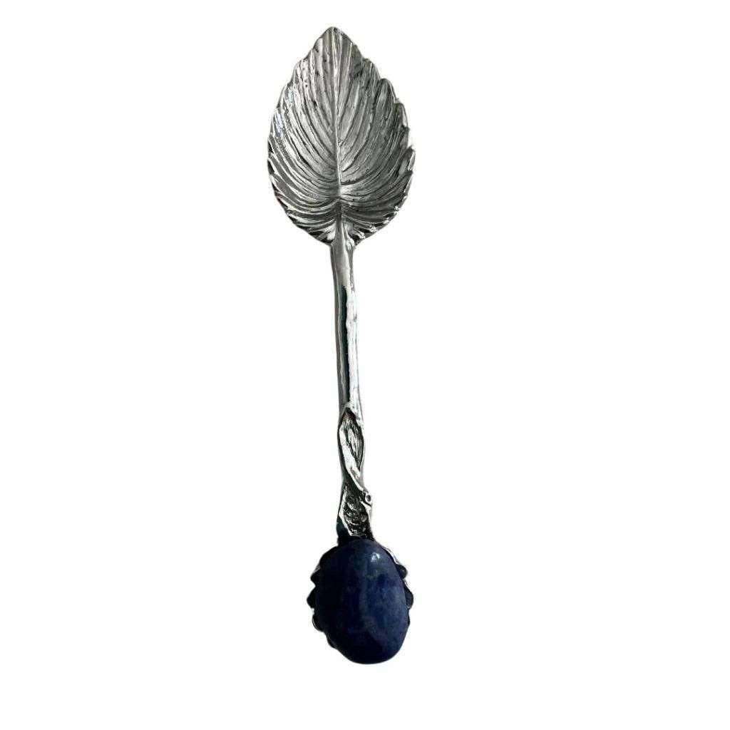 Spoon - Beautiful Vintage Leaf Engraved spoon with a statement royal blue stone