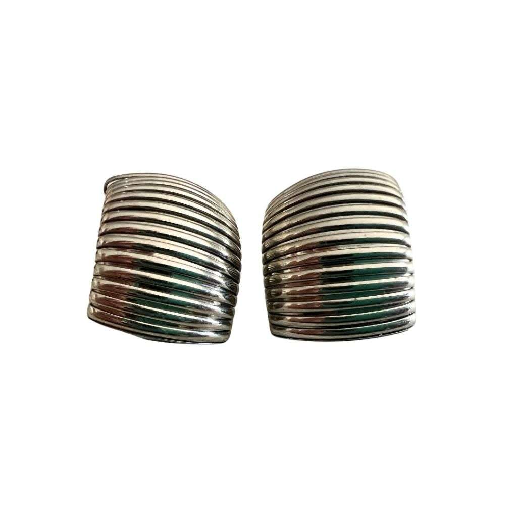 Earrings - Vintage Silver Tone Textured Clip On Earrings