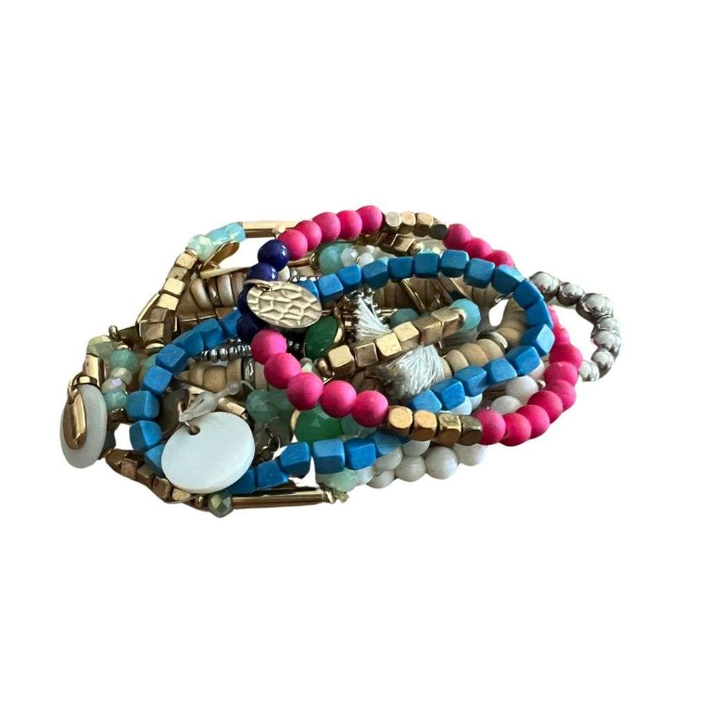 RA083 Bracelet - 10 Assorted Beaded Bracelets. Party Packs, Stocking Fillers, Gifts and Prizes