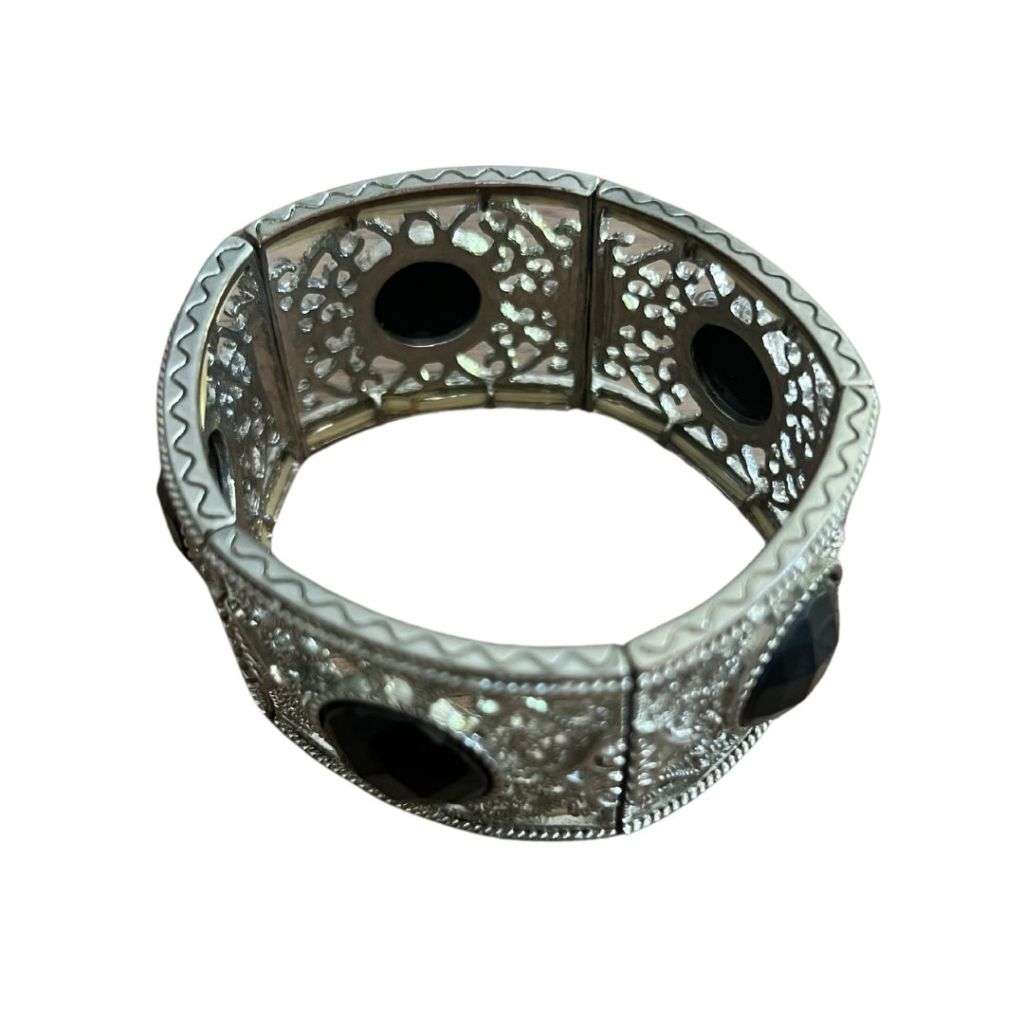 RA092 Bracelet - Silver Tone Black Beads