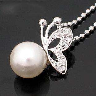 IN STOCK!!Butterfly Style Pearl Necklace-With Another Butterfly Ring Choice