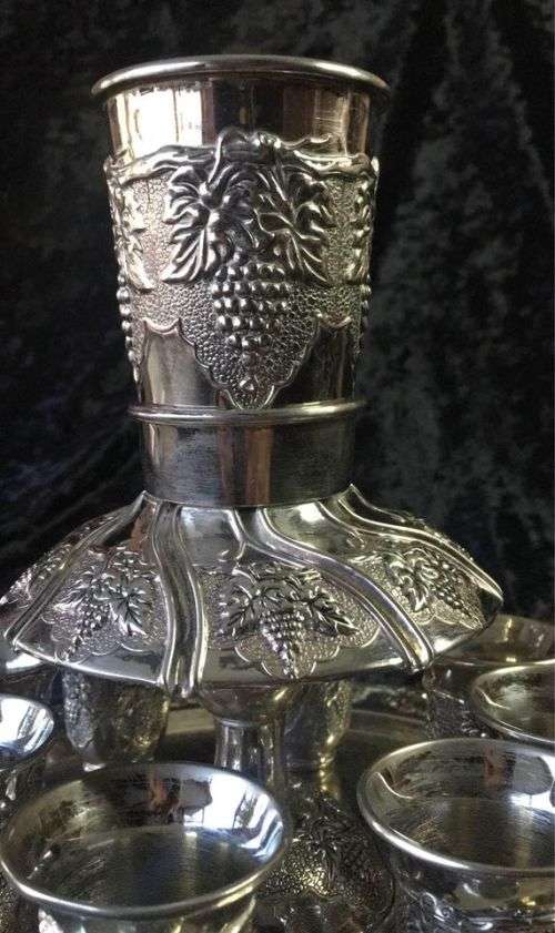 Vintage Jewish Kiddush wine set