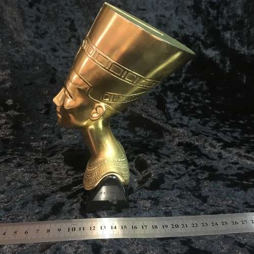 Limited Edition Nefertiti Bust