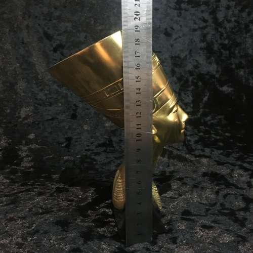 Limited Edition Nefertiti Bust