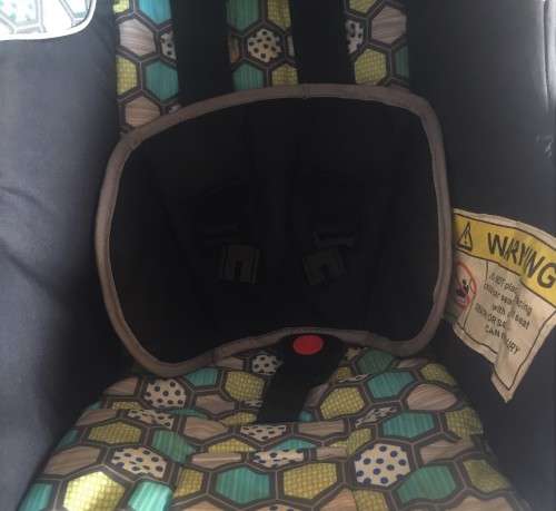 Chelino Infant car seat with net
