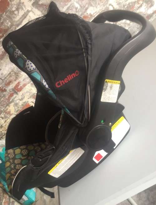 Chelino Infant car seat with net