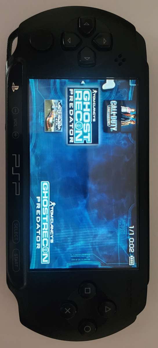 Original PSP + 8 Games