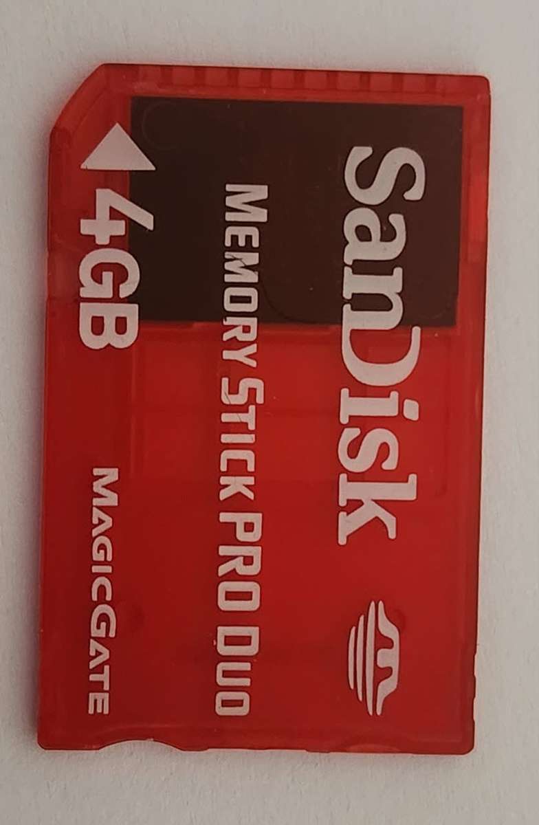 Original PSP + 8 Games