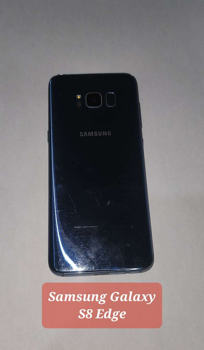 4 Cellphones up for GRABS