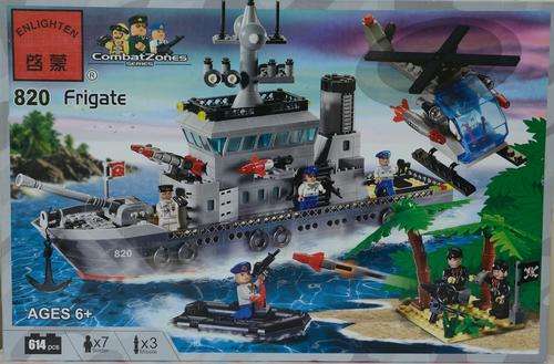 ****MASSVE 614 Pieces **** COMBAT ZONE, high quality, 100% Lego compatible