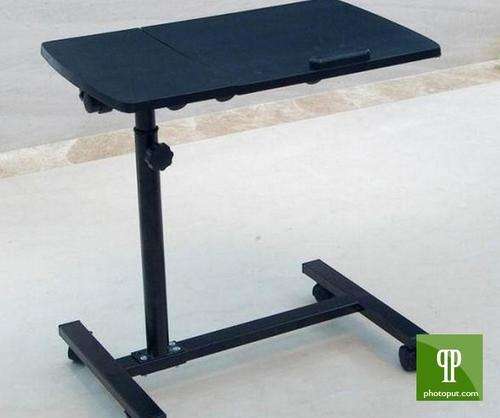 Folding computer desk