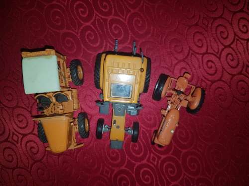 Renault Ergos /  Allis-Chalmers  /  Latil