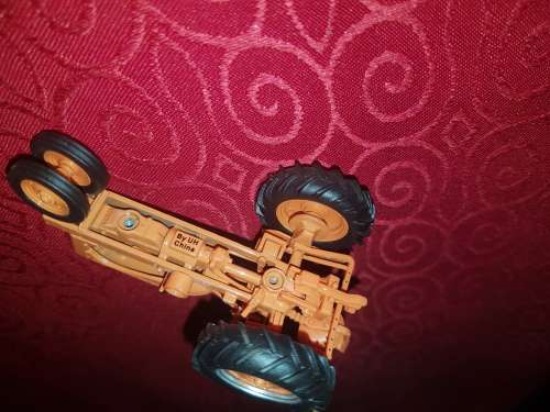 Renault Ergos /  Allis-Chalmers  /  Latil