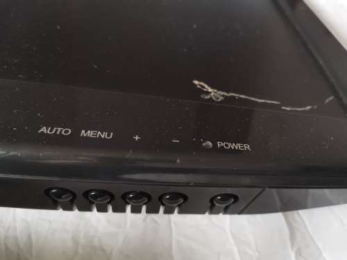 MERCER SCREEN ( 48 X 27 CM )