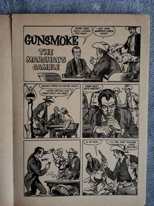 GUNSMOKE  +  CHEYENNE COMIC ALBUM
