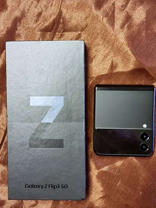 SAMSUNG  GALAXY Z-FLIP3  5G (Phantom Black)
