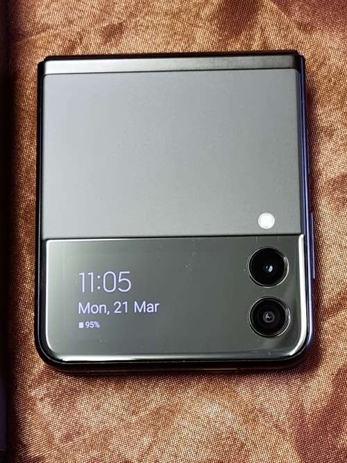 SAMSUNG  GALAXY Z-FLIP3  5G (Phantom Black)