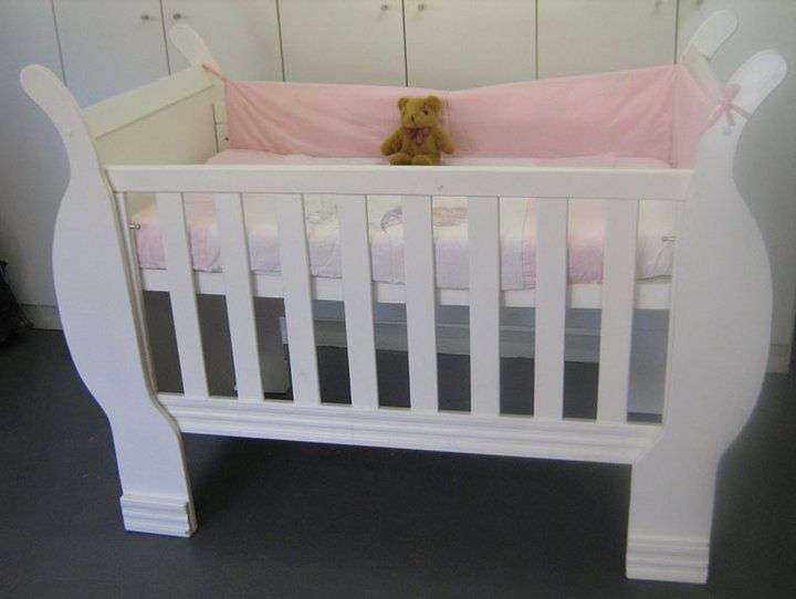 Sleigh Cot - White