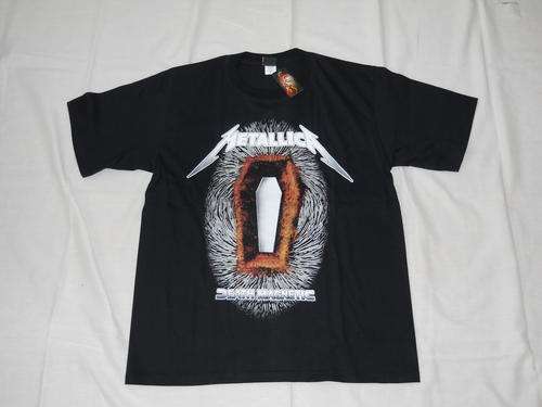 ROCK BAND T - SHIRT!! METALLICA!! LARGE  FREE SHIPPING!!