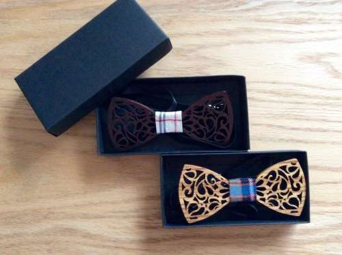 Light Brown Wooden Bow Ties