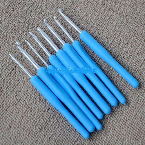 8 pce Crochet hook ABS handle - Blue